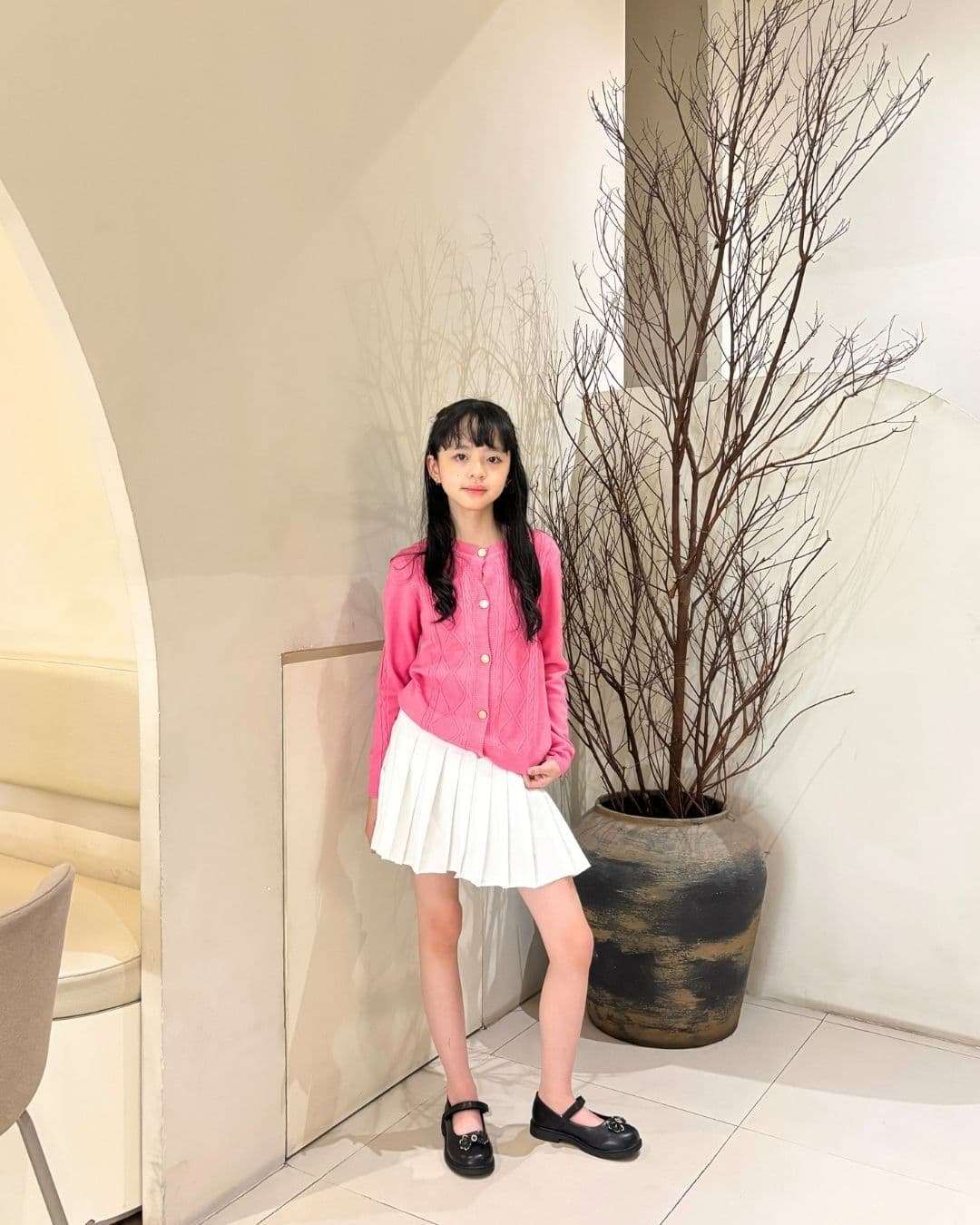 Lonnie Basic O Neck Cardigan