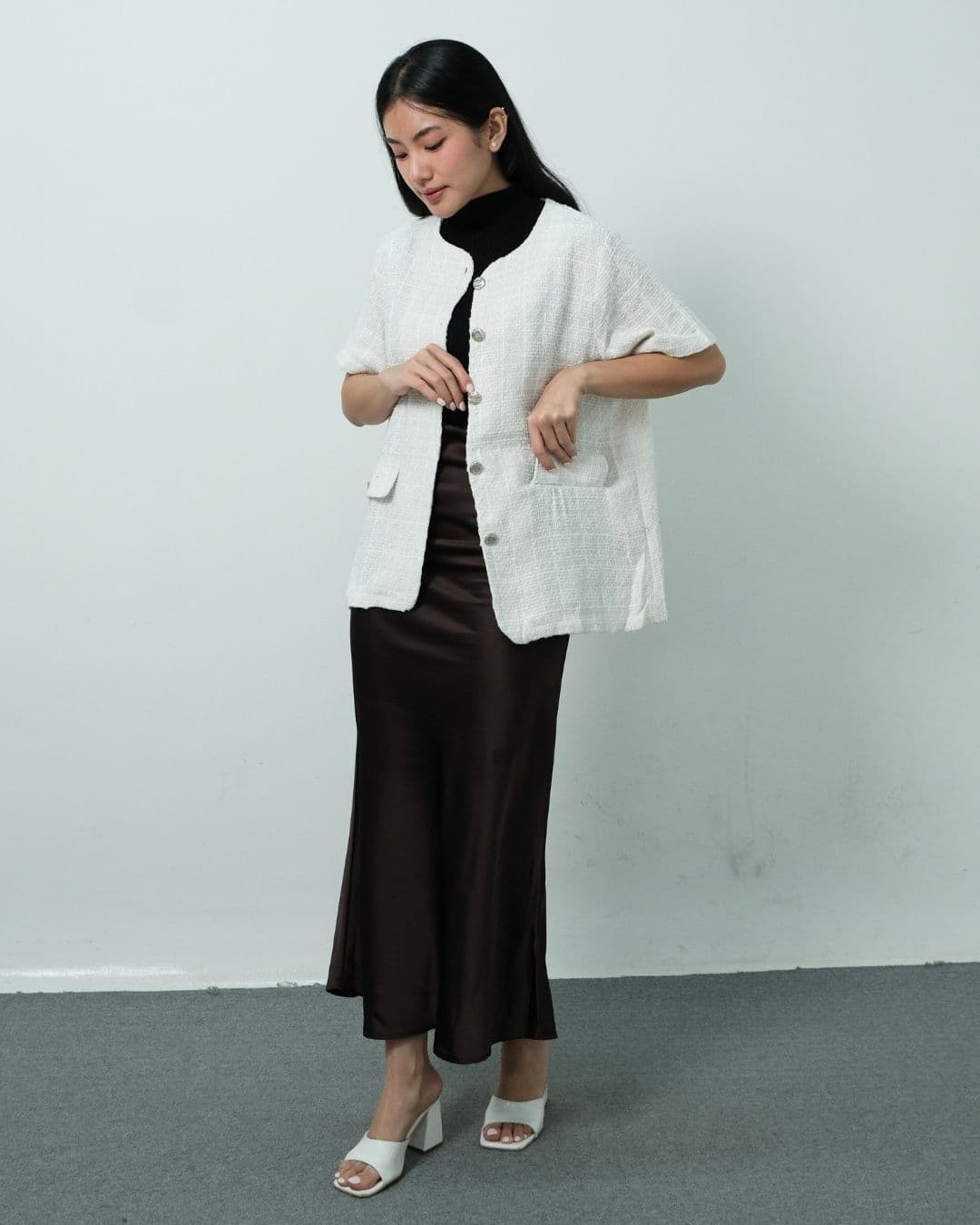 Cressila Short Sleeve O Neck Oversized Tweed