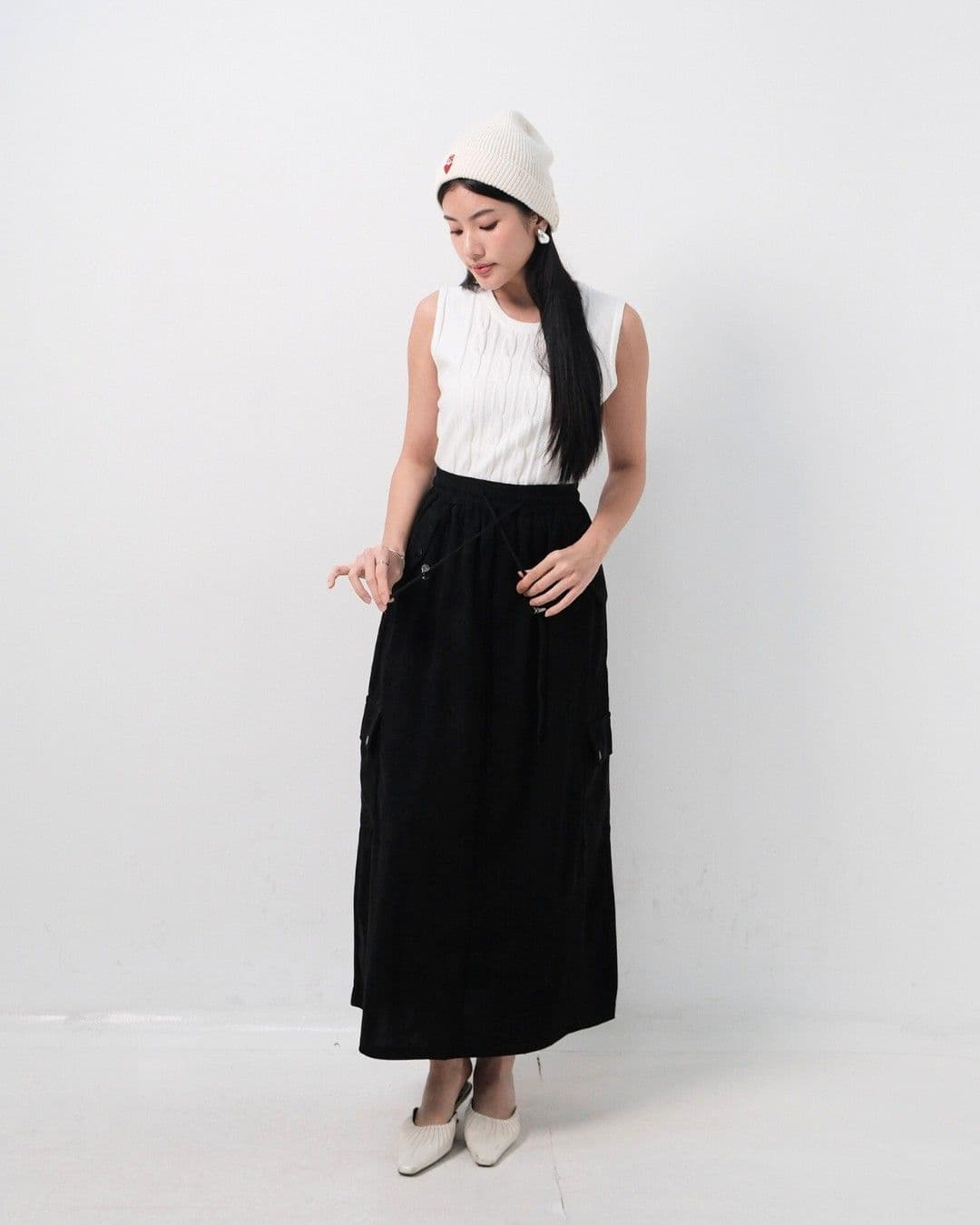 Spica Long Cargo Corduroy Skirt (Special Black)